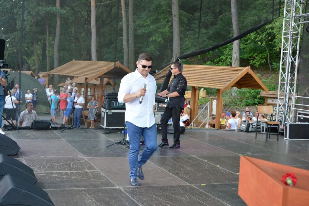 DSC_5537_28Copy29.jpg